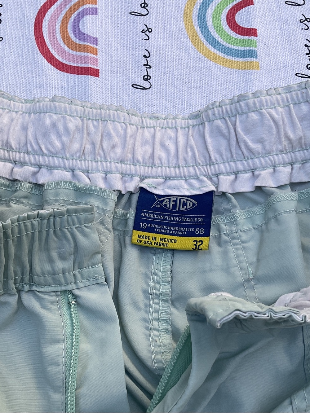 AFTCO Men's Lightweight Cargo Shorts in Sage Green - Picture 2 of 2
